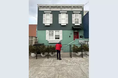 3939 Crescent Street, Long Island City, NY 11101 - Photo 1