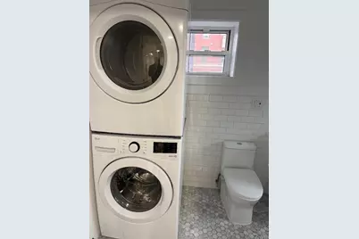 3939 Crescent Street, Long Island City, NY 11101 - Photo 7