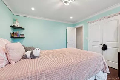 23 Ogden Avenue, East Williston, NY 11596 - Photo 27