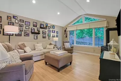 27 Longview Drive, Eastchester, NY 10709 - Photo 19