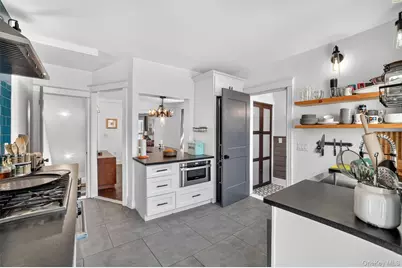 146 Beechwood Avenue, Mount Vernon, NY 10553 - Photo 19