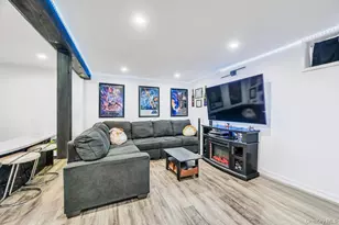 4 Beech St, Central Islip, NY 11722 - Photo 21