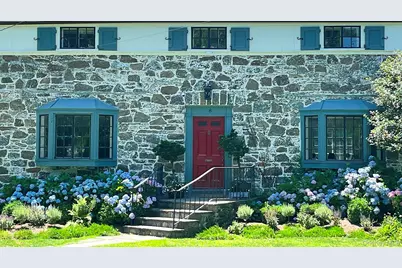 8 Holly Lane, Rye, NY 10580 - Photo 3