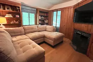 8 Holly Ln, Rye, NY 10580 - Photo 17