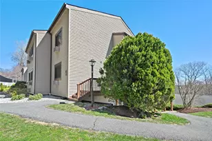 105 Village Dr, Brewster, NY 10509 - Photo 25