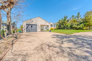 99 Harbor Beach Rd, Miller Place, NY 11764 - Photo 3