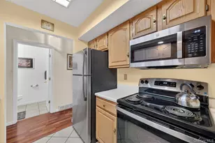 47 Millholland Dr W, Fishkill, NY 12524 - Photo 15