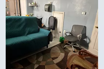 10317 104th Street, Ozone Park, NY 11417 - Photo 3