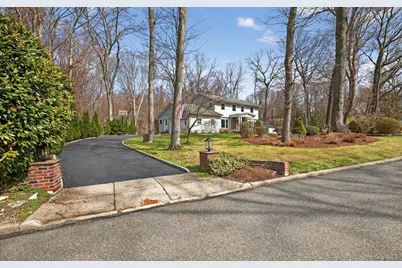 2 Fenimore Lane, Huntington, NY 11743 - Photo 3