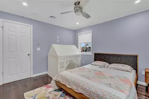 8 Vernon St, Farmingdale, NY 11735 - Photo 31