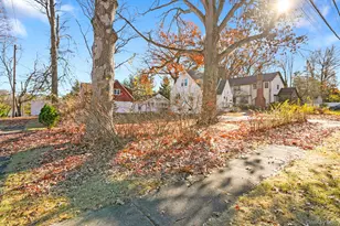 71 Longfellow St, Hartsdale, NY 10530 - Photo 39