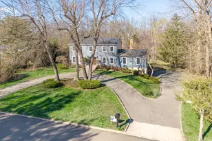 2 Pebble Hill Dr, Northport, NY 11768 - Photo 39