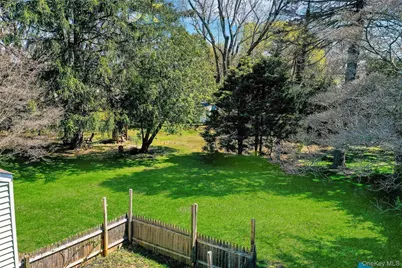 35 E 12th Street, Huntington Station, NY 11746 - Photo 31