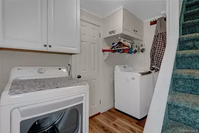 35 E 12th Street, Huntington Station, NY 11746 - Photo 19