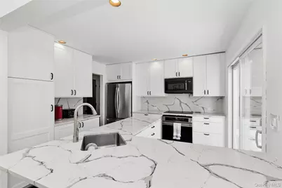 44 Diane Drive, East Hampton, NY 11937 - Photo 17