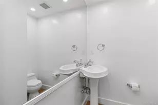 44 Diane Dr, East Hampton, NY 11937 - Photo 23