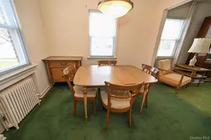 1102 Phoebe St, Franklin Square, NY 11010 - Photo 5