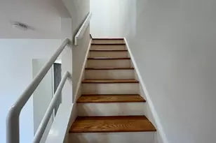 25 Norwood Rd, Port Washington, NY 11050 - Photo 9