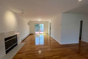 25 Norwood Rd, Port Washington, NY 11050 - Photo 3