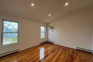 25 Norwood Rd, Port Washington, NY 11050 - Photo 13