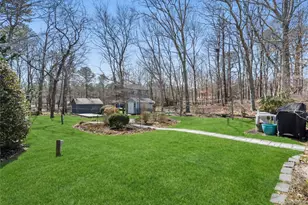 287 Peconic Terrace, Calverton, NY 11933 - Photo 25