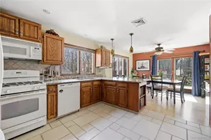 287 Peconic Terrace, Calverton, NY 11933 - Photo 9