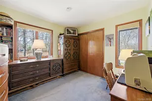 287 Peconic Terrace, Calverton, NY 11933 - Photo 15