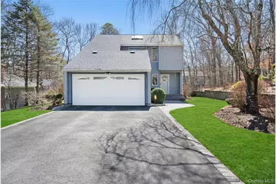 287 Peconic Terrace, Calverton, NY 11933 - Photo 1