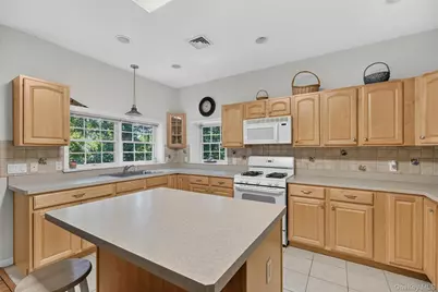 41 Lindy Drive, Carmel, NY 10512 - Photo 33