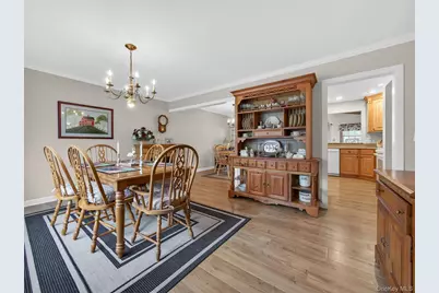 37 Maplewood Boulevard, Suffern, NY 10901 - Photo 7