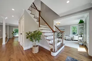 9 Maureen Dr, Mount Sinai, NY 11766 - Photo 9