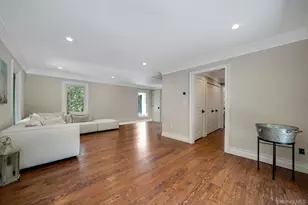 9 Maureen Dr, Mount Sinai, NY 11766 - Photo 11