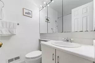 240-46 Oak Park Dr, Little Neck, NY 11362 - Photo 19
