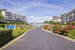 1321 Round Pointe Dr, Haverstraw, NY 10927 - Photo 35