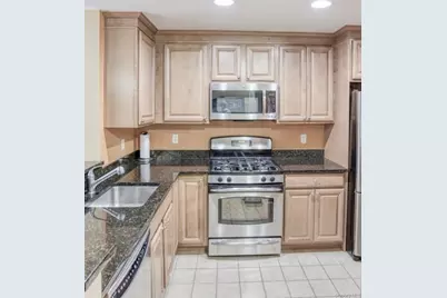 1321 Round Pointe Drive, Haverstraw, NY 10927 - Photo 7