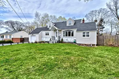 12 Bruce Lane, Kings Park, NY 11754 - Photo 3
