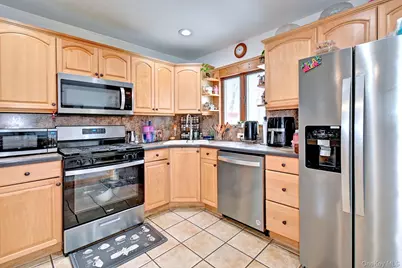 12 Bruce Lane, Kings Park, NY 11754 - Photo 13
