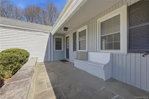 6 Spruce Hollow, Armonk, NY 10504 - Photo 3