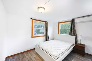 376 Magnolia Dr, Selden, NY 11784 - Photo 13