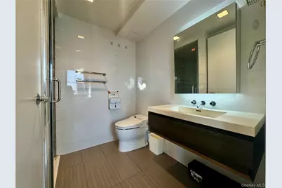 3916 Prince Street #7B, Flushing, NY 11354 - Photo 3