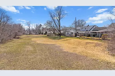 59 Slate Lane, Levittown, NY 11756 - Photo 21