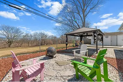 59 Slate Lane, Levittown, NY 11756 - Photo 19