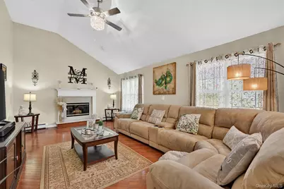 6 Rutland Lane, Newburgh, NY 12550 - Photo 19