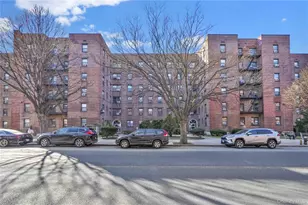 25-12 Union St, Flushing, NY 11354 - Photo 3
