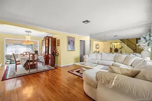 21 Darewood Ln, Valley Stream, NY 11581 - Photo 3