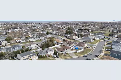 2487 Abbey Lane, Seaford, NY 11783 - Photo 33