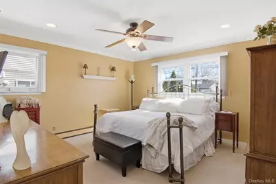 64 Avenue D, Holbrook, NY 11741 - Photo 17