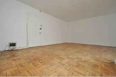 281 Garth Road #B3D, Scarsdale, NY 10583 - Photo 13