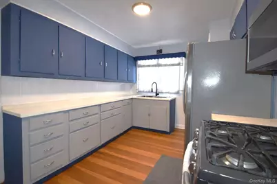 10 Bartlett Street, Ellenville, NY 12428 - Photo 5