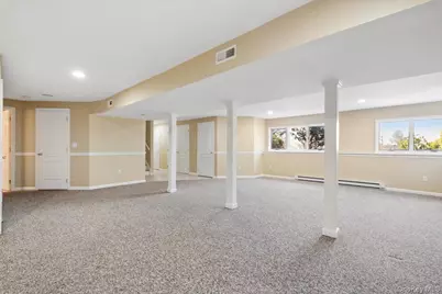 3060 Dahlia Court, Yorktown Heights, NY 10598 - Photo 35